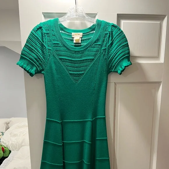 Maeve emerald green knit dress size small Maeve emerald green knit dress size small